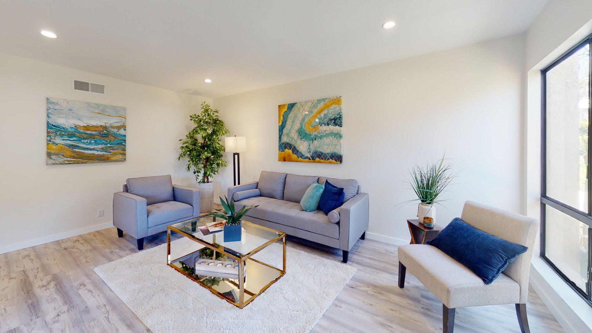 14385 Suffolk St Westminster 3D Tours Luxury Home Imaging in